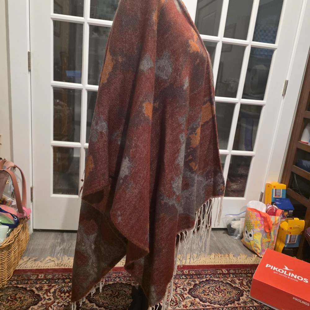 Multicolor Fringe Shawl - Picture 4 of 5